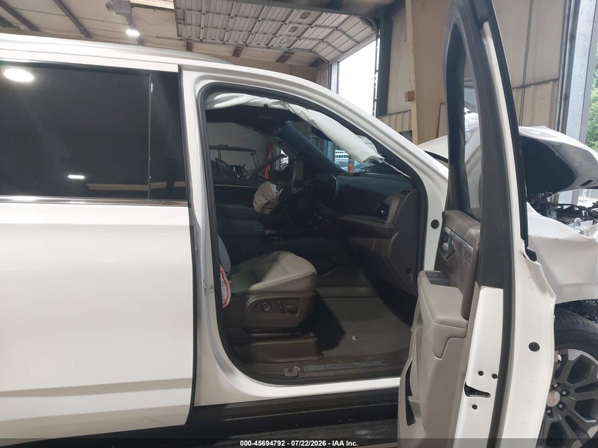 2025 Chevrolet Tahoe VIN 1GNS6NRD2SR133715 IAAI salvage auction — FRONT END, Wait Title, sold $19,300 on 2026-08-27 (photo 5)