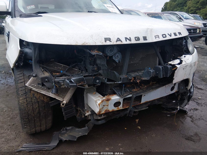2014 Land rover Range rover sport VIN SALWR2WF0EA380975 IAAI salvage auction — FRONT END, Clear (Massachusetts), sold $50 on 2026-07-28 (photo 6)