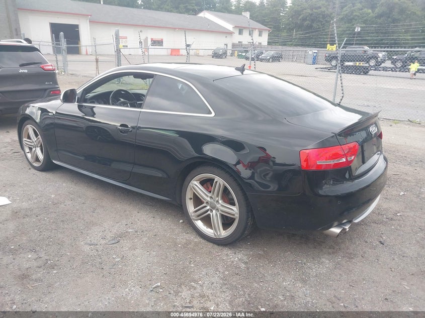 2012 Audi S5 VIN WAUCVAFR0CA001431 IAAI salvage auction — NORMAL WEAR, Reconstructed (Massachusetts), sold $1,900 on 2026-07-31 (photo 3)