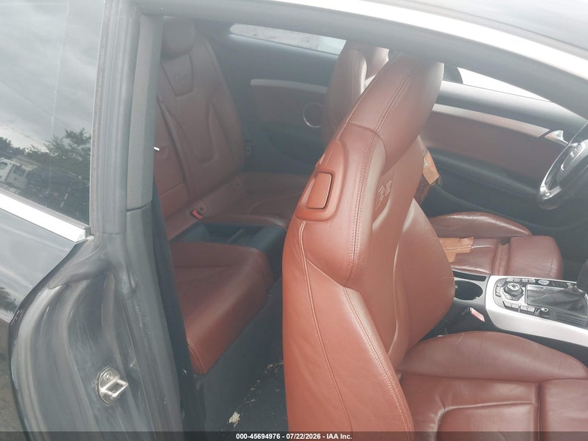 2012 Audi S5 VIN WAUCVAFR0CA001431 IAAI salvage auction — NORMAL WEAR, Reconstructed (Massachusetts), sold $1,900 on 2026-07-31 (photo 8)