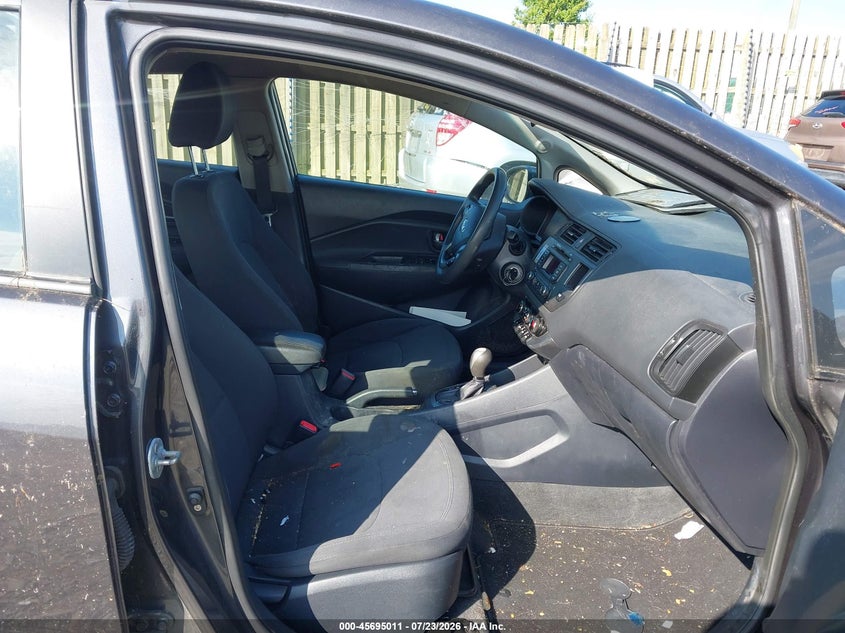 2013 Kia Rio VIN KNADN5A3XD6208380 IAAI salvage auction — NORMAL WEAR, Clear (Virginia), sold $25 on 2026-07-27 (photo 5)