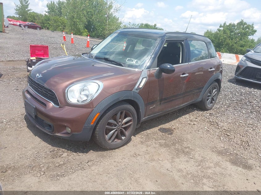 2013 Mini Countryman VIN WMWZC5C59DWP31805 IAAI salvage auction — NORMAL WEAR, Clear (New York), sold $525 on 2026-07-28 (photo 2)