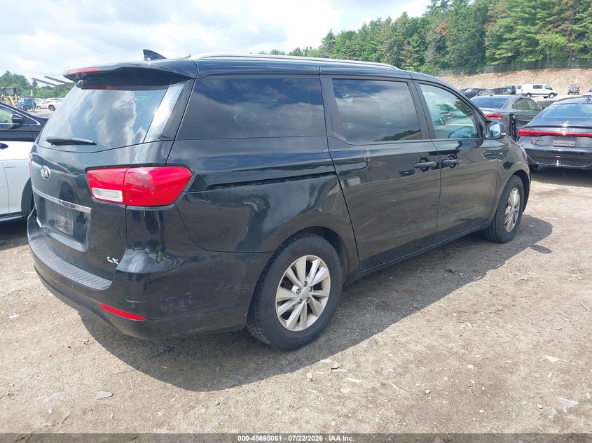 2016 Kia SEDONA VIN KNDMB5C19G6188781 IAAI salvage auction — NORMAL WEAR, Clear (Massachusetts), sold $325 on 2026-07-24 (photo 4)