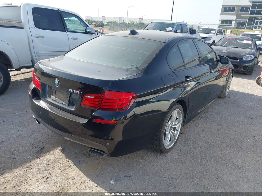 2013 BMW 5er VIN WBAFR9C53DDX80020 IAAI salvage auction — NORMAL WEAR, Original (Texas), sold $875 on 2026-08-04 (photo 4)