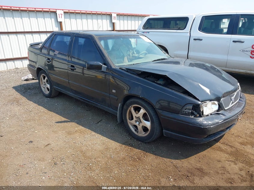 1999 Volvo S70 VIN YV1LS53DXX2568039 IAAI salvage auction — NORMAL WEAR, Clear (Idaho), sold $175 on 2026-08-04 (photo 1)