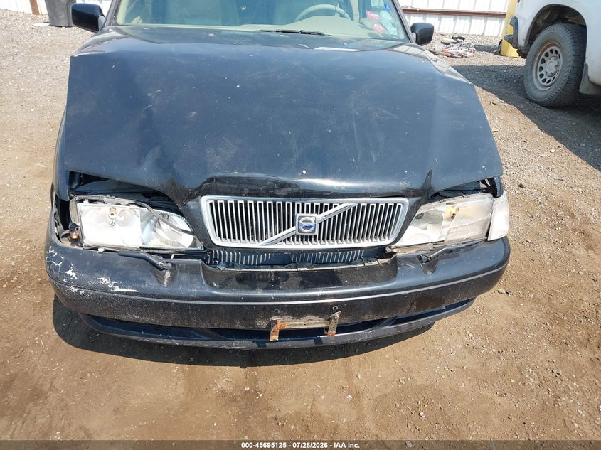 1999 Volvo S70 VIN YV1LS53DXX2568039 IAAI salvage auction — NORMAL WEAR, Clear (Idaho), sold $175 on 2026-08-04 (photo 6)