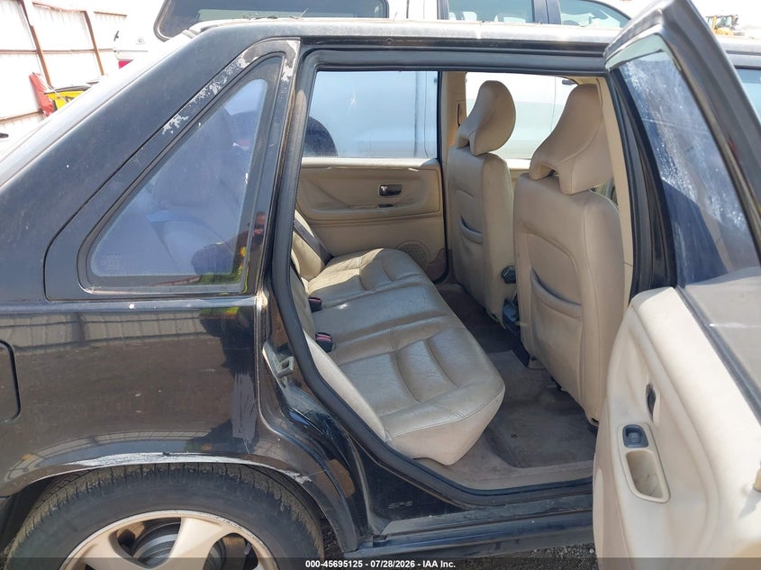 1999 Volvo S70 VIN YV1LS53DXX2568039 IAAI salvage auction — NORMAL WEAR, Clear (Idaho), sold $175 on 2026-08-04 (photo 8)