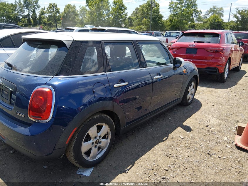 2017 Mini Hard top VIN WMWXU1C59H2E18430 IAAI salvage auction — WATER/FLOOD, Salvage (Ohio), sold $725 on 2026-08-05 (photo 4)