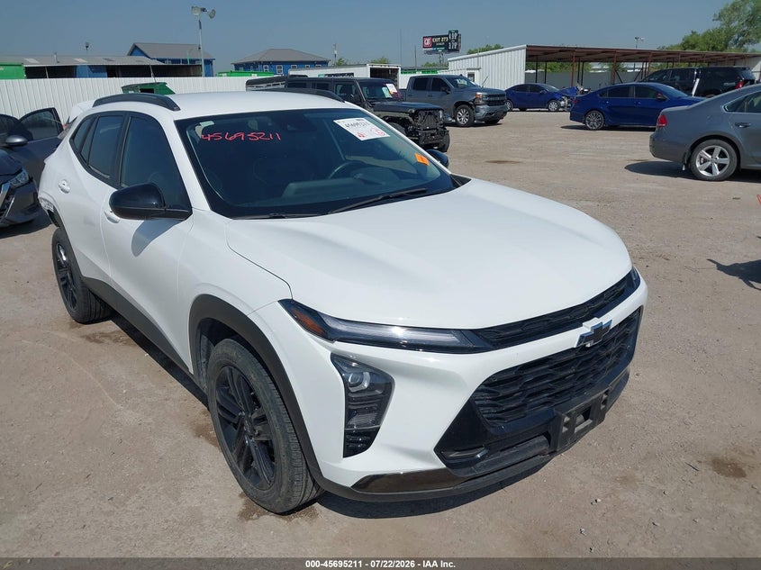 2025 Chevrolet Trax VIN KL77LKEP8SC120666 — IAAI salvage auction photo