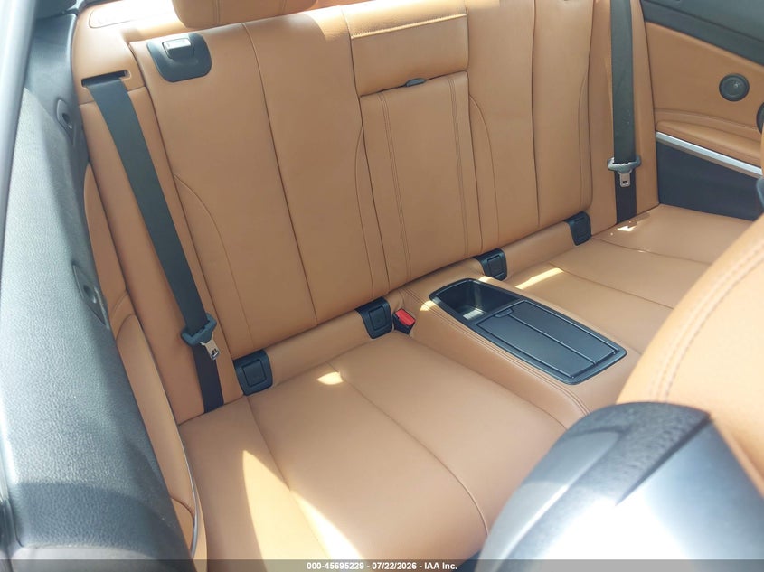2019 BMW 4er VIN WBA4Z1C51KEE44482 IAAI salvage auction — REAR END, Salvage Title, sold $25 on 2026-08-15 (photo 8)