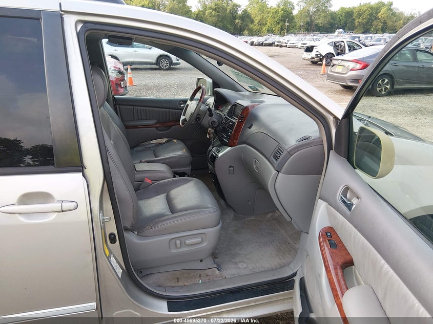 2005 Toyota Sienna VIN 5TDBA22C25S039296 IAAI salvage auction — NORMAL WEAR, Clear (New Jersey), sold $775 on 2026-07-28 (photo 5)