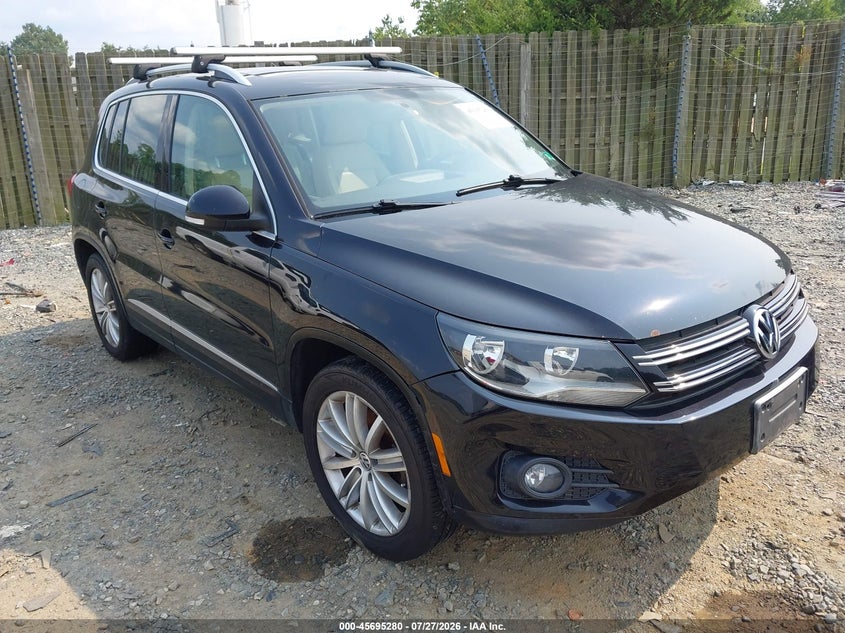 2013 Volkswagen Tiguan VIN WVGBV7AX8DW519391 IAAI salvage auction — NORMAL WEAR, Clear (Virginia), sold $200 on 2026-08-03 (photo 1)