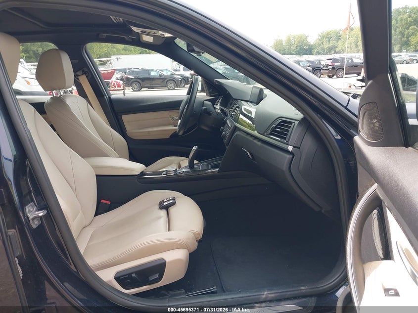 2015 BMW VIN WBA3B3G57FNR88767 IAAI salvage auction — NORMAL WEAR, Salvage Title, sold $1,850 on 2026-08-10 (photo 5)