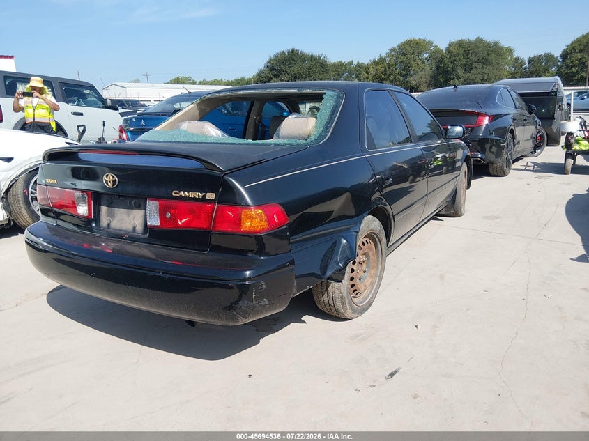 2000 Toyota Camry VIN JT2BG22K4Y0455520 IAAI salvage auction — NORMAL WEAR, Original (Texas), sold $200 on 2026-07-28 (photo 4)