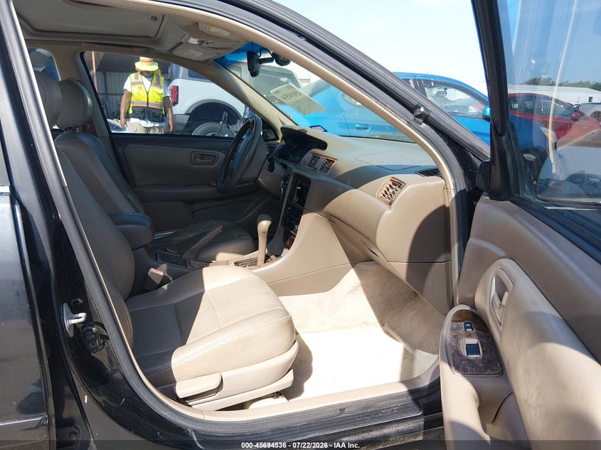 2000 Toyota Camry VIN JT2BG22K4Y0455520 IAAI salvage auction — NORMAL WEAR, Original (Texas), sold $200 on 2026-07-28 (photo 5)