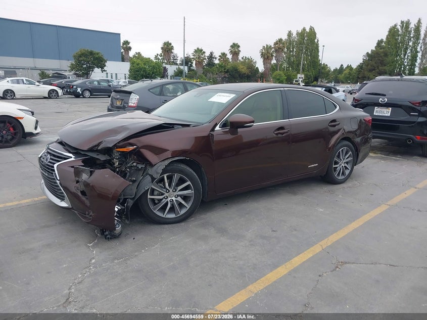 2018 Lexus ES VIN JTHBW1GG4J2169457 IAAI salvage auction — LEFT FRONT, Salvage (California), sold $6,000 on 2026-08-03 (photo 2)