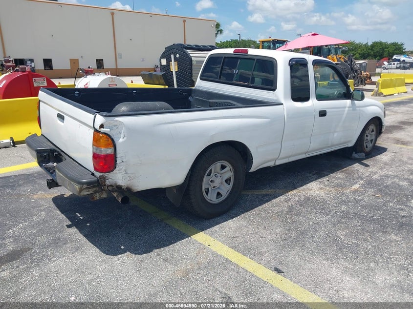 2001 Toyota Tacoma VIN 5TEVL52NX1Z825323 IAAI salvage auction — RIGHT SIDE, Clear (Florida), sold $25 on 2026-07-30 (photo 4)