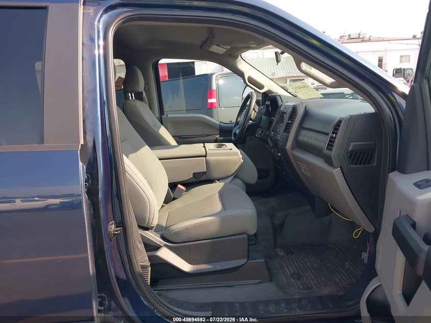 2019 Ford F-250 VIN 1FT7W2B67KEF61165 IAAI salvage auction — NORMAL WEAR, SF97 (Oregon), sold $20,000 on 2026-08-26 (photo 5)