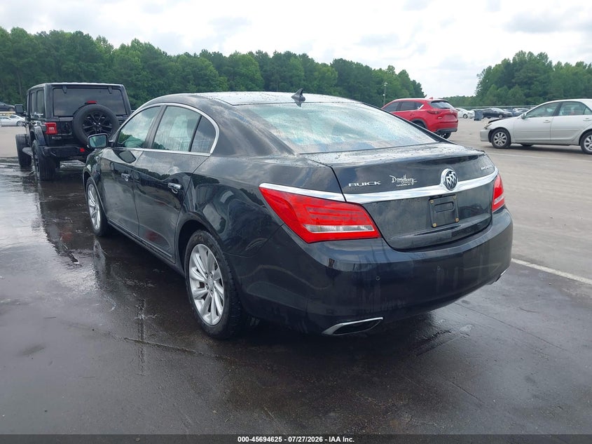 2014 Buick Lacrosse VIN 1G4GB5G36EF181921 IAAI salvage auction — RIGHT FRONT, Wait Title, sold $875 on 2026-08-19 (photo 3)