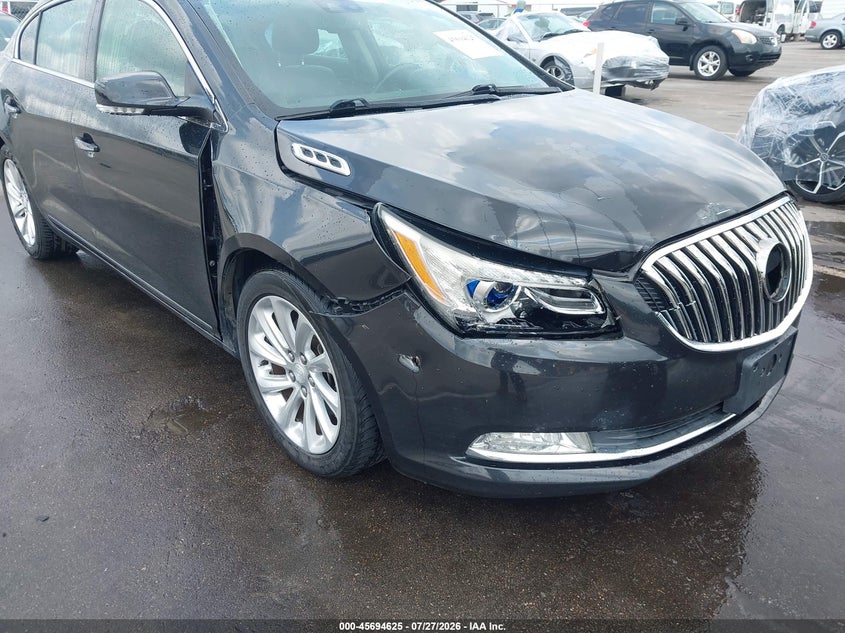 2014 Buick Lacrosse VIN 1G4GB5G36EF181921 IAAI salvage auction — RIGHT FRONT, Wait Title, sold $875 on 2026-08-19 (photo 6)