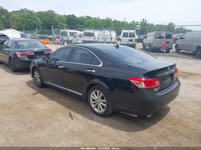 2010 Lexus Es 350 VIN JTHBK1EG3A2407443 IAAI salvage auction — NORMAL WEAR, Clear (New Jersey), sold $250 on 2026-07-28 (photo 3)