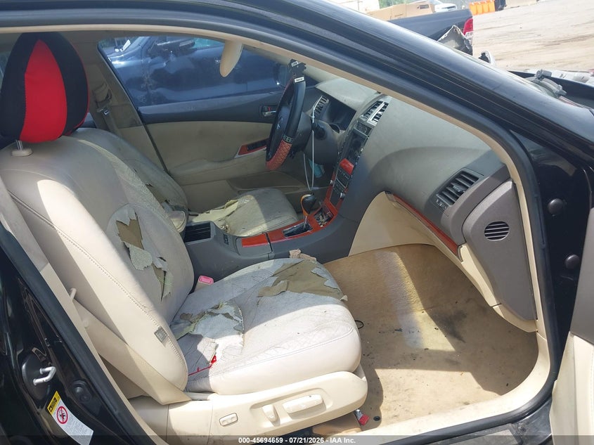 2010 Lexus Es 350 VIN JTHBK1EG3A2407443 IAAI salvage auction — NORMAL WEAR, Clear (New Jersey), sold $250 on 2026-07-28 (photo 5)