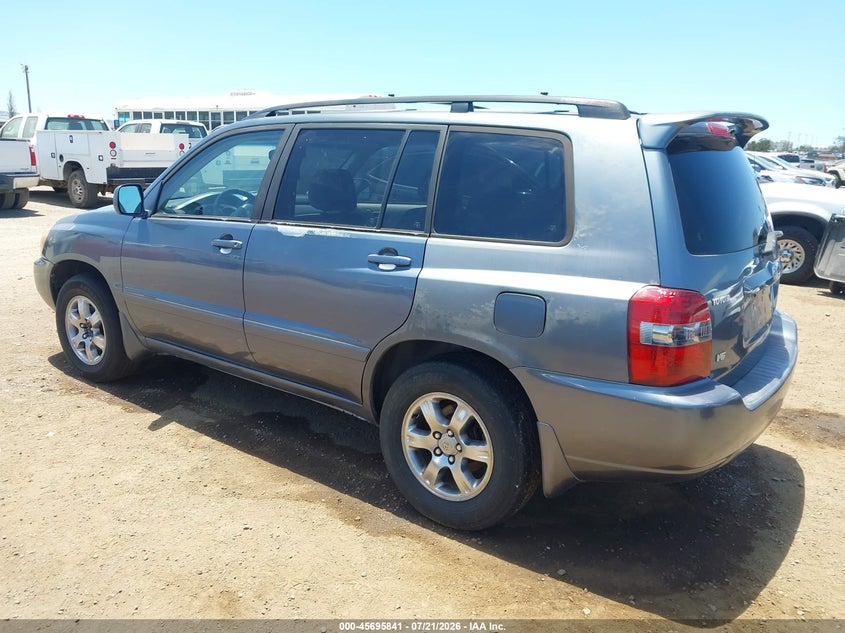 2004 Toyota Highlander VIN JTEDP21A240039805 IAAI salvage auction — NORMAL WEAR, Clear - Dealer Only (California), sold $625 on 2026-07-29 (photo 3)