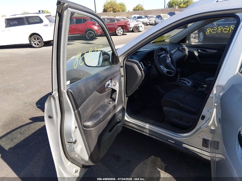 2015 Nissan Rogue VIN KNMAT2MV3FP568918 IAAI salvage auction — FRONT & REAR, Wait Title, sold $1,725 on 2026-07-31 (photo 5)