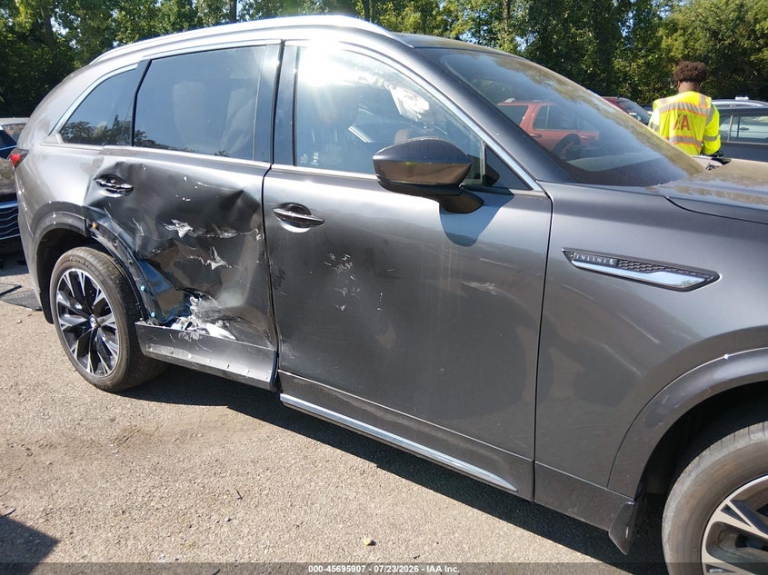 2025 Mazda Cx-90 VIN JM3KKEHC5S1225985 IAAI salvage auction — SIDE, Salvage (Ohio), sold $20,650 on 2026-09-01 (photo 6)
