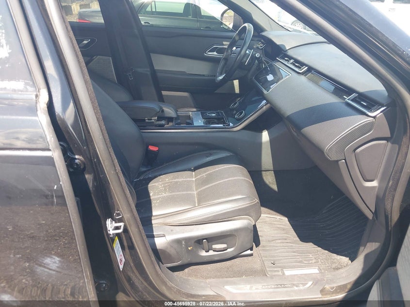 2019 Land rover Range rover velar VIN SALYL2FV5KA225710 IAAI salvage auction — WATER/FLOOD, Clear (New York), sold $2,050 on 2026-07-29 (photo 5)