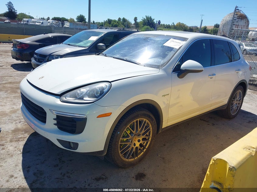 2016 Porsche Cayenne VIN WP1AE2A21GLA64332 IAAI salvage auction — UNKNOWN, Salvage (California), sold $3,500 on 2026-08-12 (photo 2)