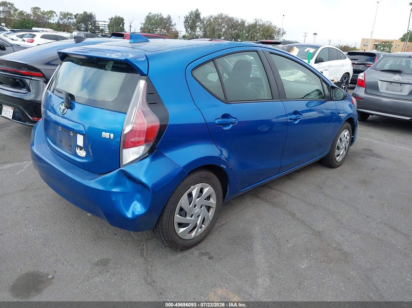 2015 Toyota Prius c VIN JTDKDTB32F1090311 IAAI salvage auction — NORMAL WEAR, Clear - Dealer Only (California), sold $25 on 2026-07-23 (photo 4)