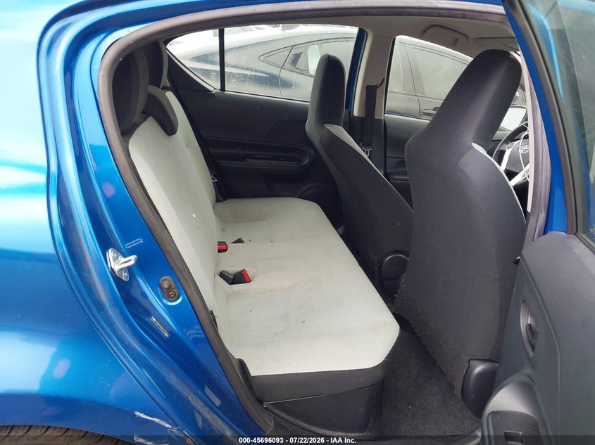 2015 Toyota Prius c VIN JTDKDTB32F1090311 IAAI salvage auction — NORMAL WEAR, Clear - Dealer Only (California), sold $25 on 2026-07-23 (photo 8)