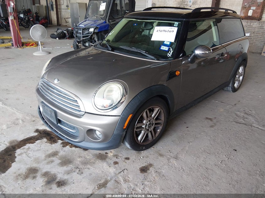 2012 Mini Cooper clubman VIN WMWZF3C55CT189419 IAAI salvage auction — NORMAL WEAR, Original (Texas), sold $600 on 2026-08-10 (photo 2)