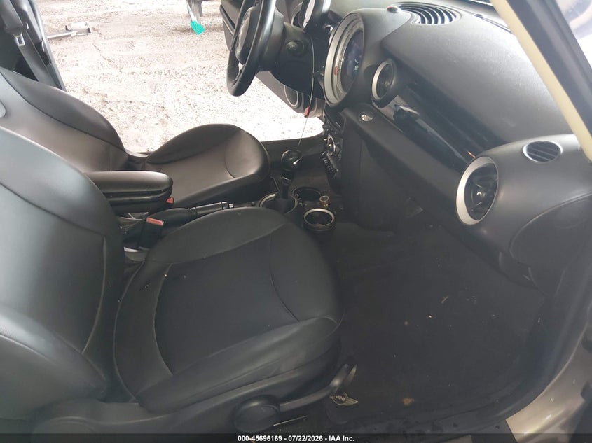 2012 Mini Cooper clubman VIN WMWZF3C55CT189419 IAAI salvage auction — NORMAL WEAR, Original (Texas), sold $600 on 2026-08-10 (photo 5)