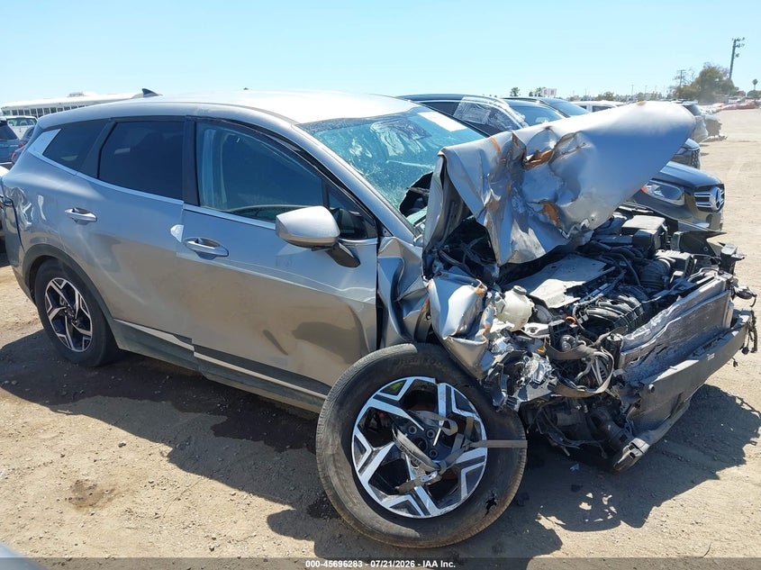2024 Kia Sportage VIN KNDPU3DF8R7271010 IAAI salvage auction — FRONT END, Salvage (California), sold $1,100 on 2026-07-29 (photo 1)