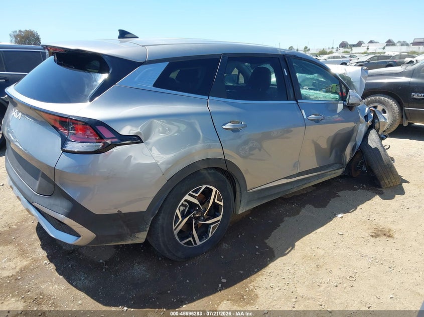 2024 Kia Sportage VIN KNDPU3DF8R7271010 IAAI salvage auction — FRONT END, Salvage (California), sold $1,100 on 2026-07-29 (photo 4)