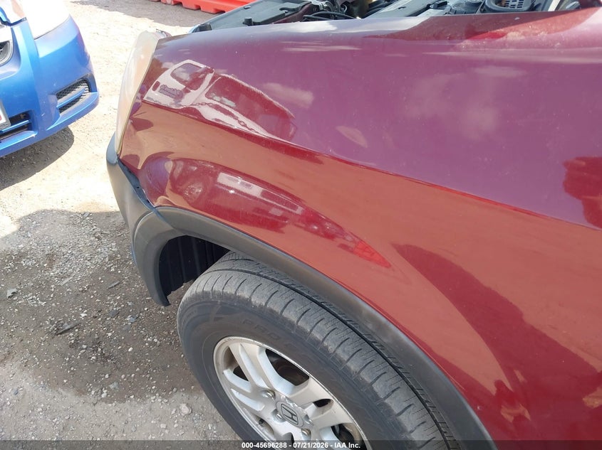 2003 Honda Cr-v VIN JHLRD78813C041600 IAAI salvage auction — NORMAL WEAR, Clear (Illinois), sold $25 on 2026-07-29 (photo 6)
