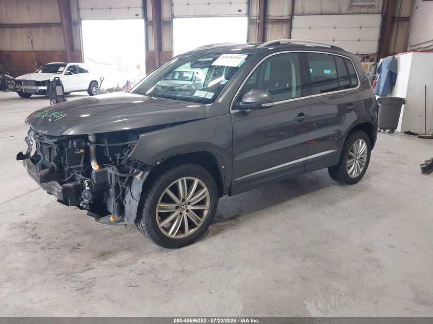 2016 Volkswagen Tiguan VIN WVGBV7AX1GW599217 IAAI salvage auction — FRONT END, Salvage Title, sold $3,400 on 2026-08-16 (photo 2)