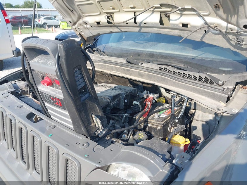 2022 Jeep Renegade VIN ZACNJDB15NPN80201 IAAI salvage auction — STRIPPED, Salvage (Oklahoma), sold $375 on 2026-07-30 (photo 6)