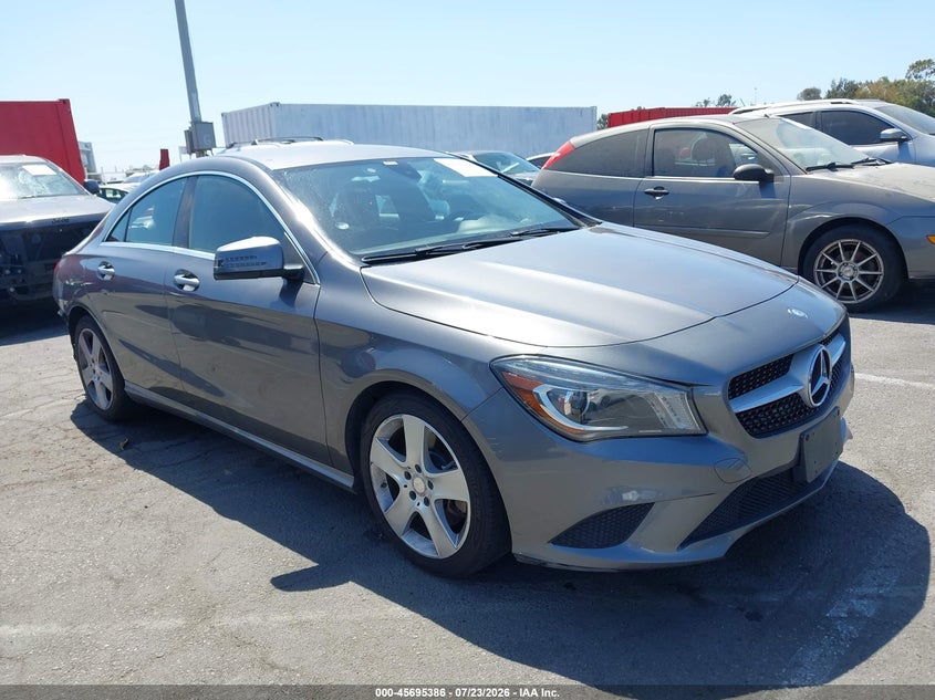 2015 Mercedes-benz Cla-klasse VIN WDDSJ4EB9FN162329 IAAI salvage auction — REAR END, Salvage Title, sold $2,325 on 2026-08-06 (photo 1)