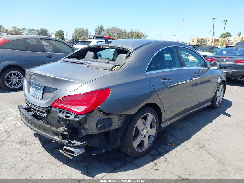 2015 Mercedes-benz Cla-klasse VIN WDDSJ4EB9FN162329 IAAI salvage auction — REAR END, Salvage Title, sold $2,325 on 2026-08-06 (photo 4)