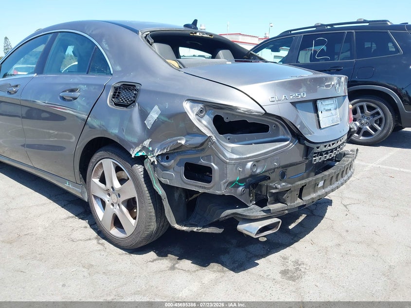 2015 Mercedes-benz Cla-klasse VIN WDDSJ4EB9FN162329 IAAI salvage auction — REAR END, Salvage Title, sold $2,325 on 2026-08-06 (photo 6)