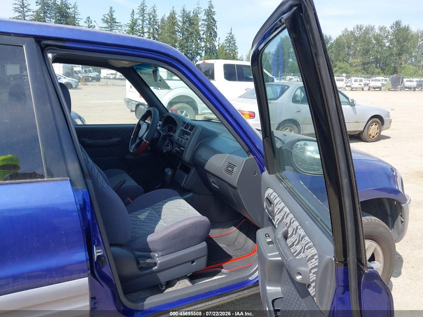 2000 Toyota Rav4 VIN JT3GP10V5Y0044202 IAAI salvage auction — REAR END, Bill Of Sale (Washington), sold $900 on 2026-08-01 (photo 5)
