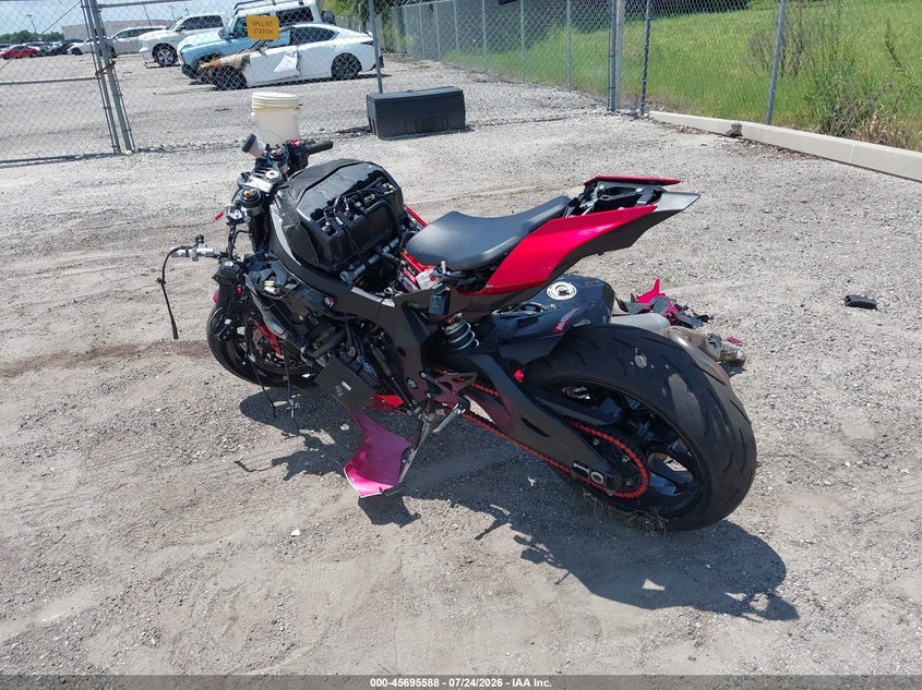 2024 Yamaha Yzf VIN JYARN66E3RA004836 IAAI salvage auction — ALL OVER, Wait Title, sold $4,250 on 2026-09-11 (photo 3)