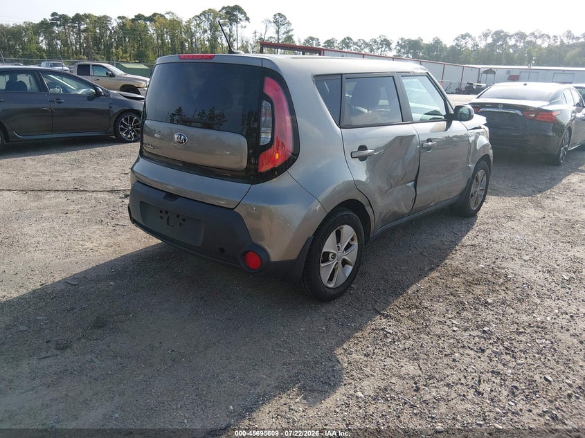 2015 Kia Soul VIN KNDJN2A23F7181063 IAAI salvage auction — NORMAL WEAR, Clear (Florida), sold $50 on 2026-07-28 (photo 4)