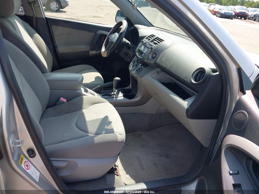 2008 Toyota Rav4 VIN JTMBD31VX85126678 IAAI salvage auction — FRONT END, Clear (Massachusetts), sold $1,300 on 2026-07-31 (photo 5)