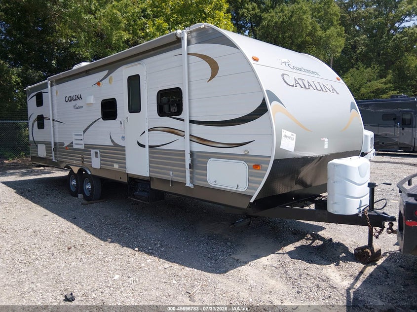 2014 Catalina Coachmen VIN 5ZT2CAVB4ET005142 IAAI salvage auction — FRONT END, Salvage (Virginia), sold $3,450 on 2026-09-02 (photo 1)