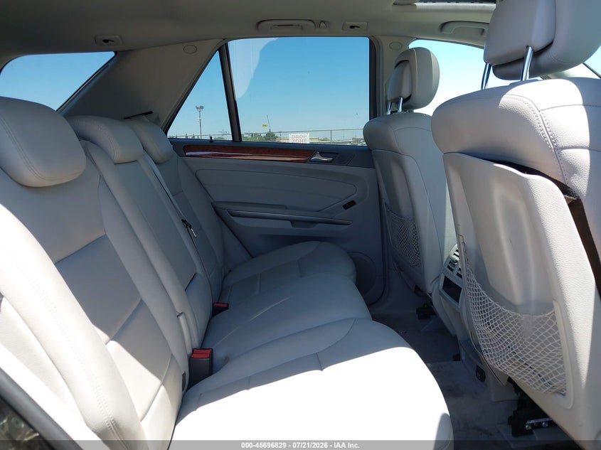 2009 Mercedes-benz Ml-class VIN 4JGBB86E49A488182 IAAI salvage auction — NORMAL WEAR, Clear - Dealer Only (California), sold $725 on 2026-09-01 (photo 8)