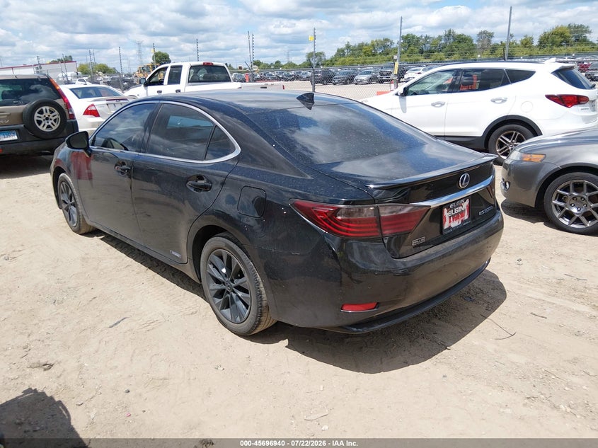 2015 Lexus ES VIN JTHBW1GG1F2098144 IAAI salvage auction — NORMAL WEAR, Clear (Illinois), sold $25 on 2026-07-29 (photo 3)
